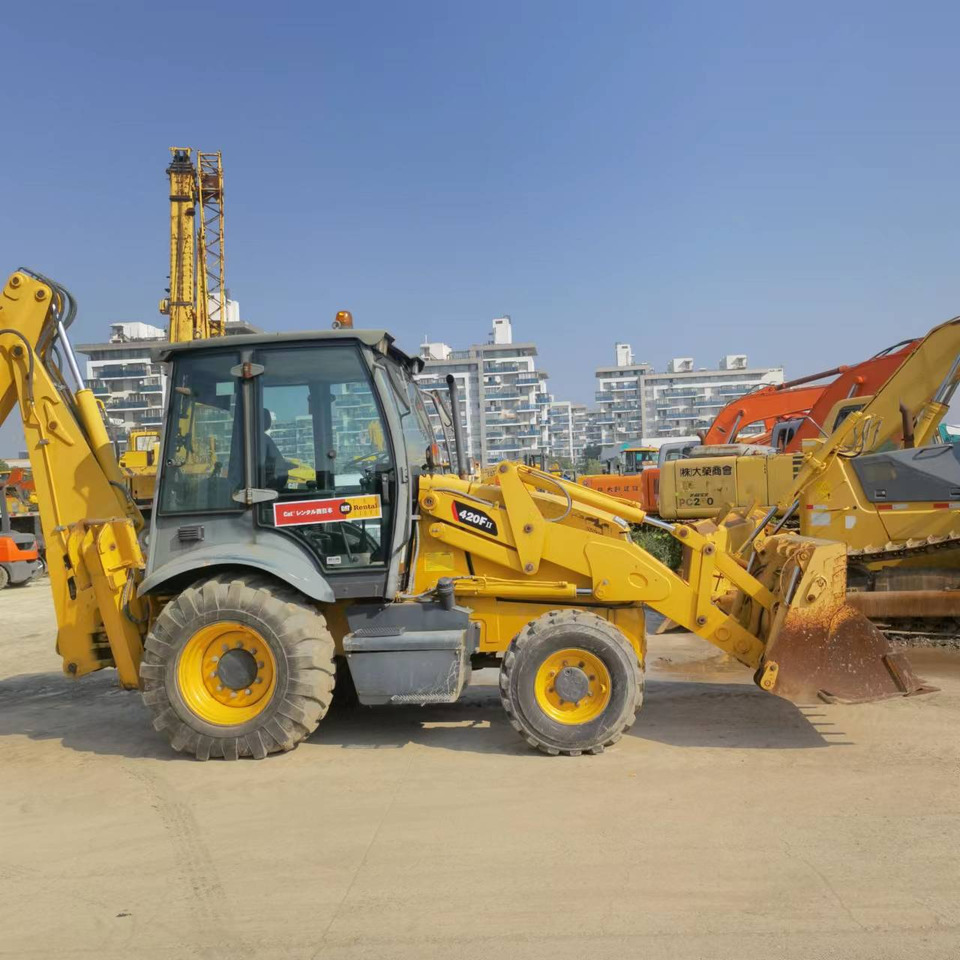 CATERPILLAR 420F - Iş makinesi: fotoğraf 1 CATERPILLAR 420F - Iş makinesi: fotoğraf 1