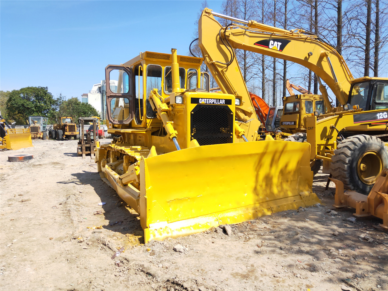 CATERPILLAR D8K - Buldozer: fotoğraf 2 CATERPILLAR D8K - Buldozer: fotoğraf 2