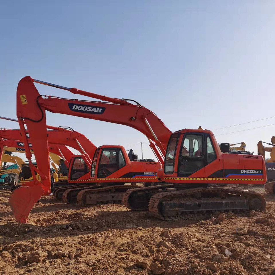 DOOSAN DH220LC-7 - Paletli ekskavatör: fotoğraf 1 DOOSAN DH220LC-7 - Paletli ekskavatör: fotoğraf 1