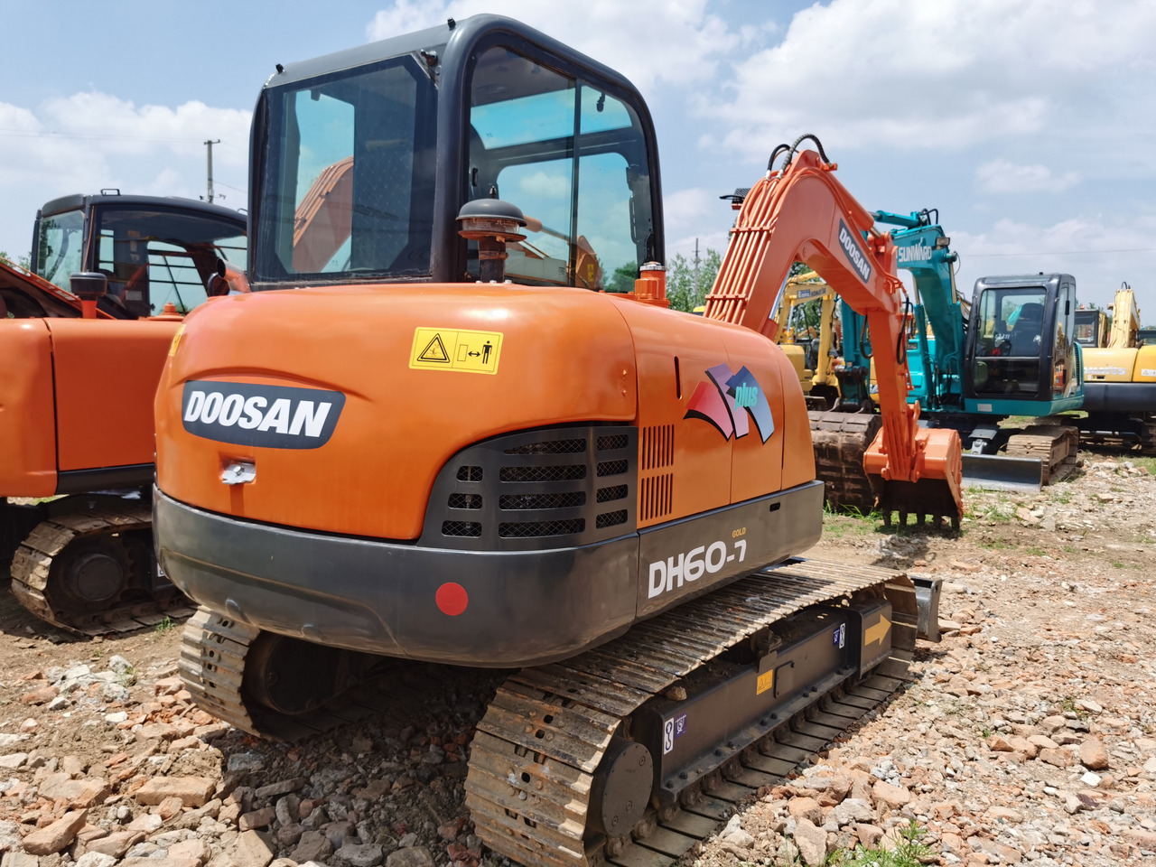 DOOSAN DH60-7 - Paletli ekskavatör: fotoğraf 3 DOOSAN DH60-7 - Paletli ekskavatör: fotoğraf 3
