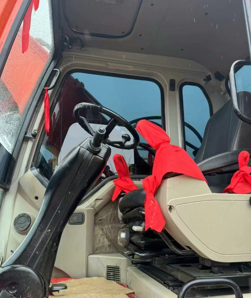 DOOSAN DX150W Wheel Excavator Good Condition - Tekerlekli ekskavatör: fotoğraf 4 DOOSAN DX150W Wheel Excavator Good Condition - Tekerlekli ekskavatör: fotoğraf 4