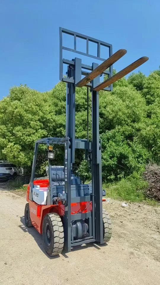 HELI Forklift K20 Click for Discount - Dizel forklift: fotoğraf 5 HELI Forklift K20 Click for Discount - Dizel forklift: fotoğraf 5