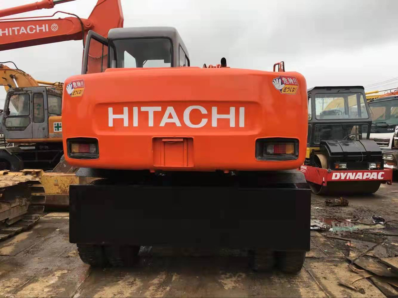 HITACHI EX100WD - Paletli ekskavatör: fotoğraf 4 HITACHI EX100WD - Paletli ekskavatör: fotoğraf 4