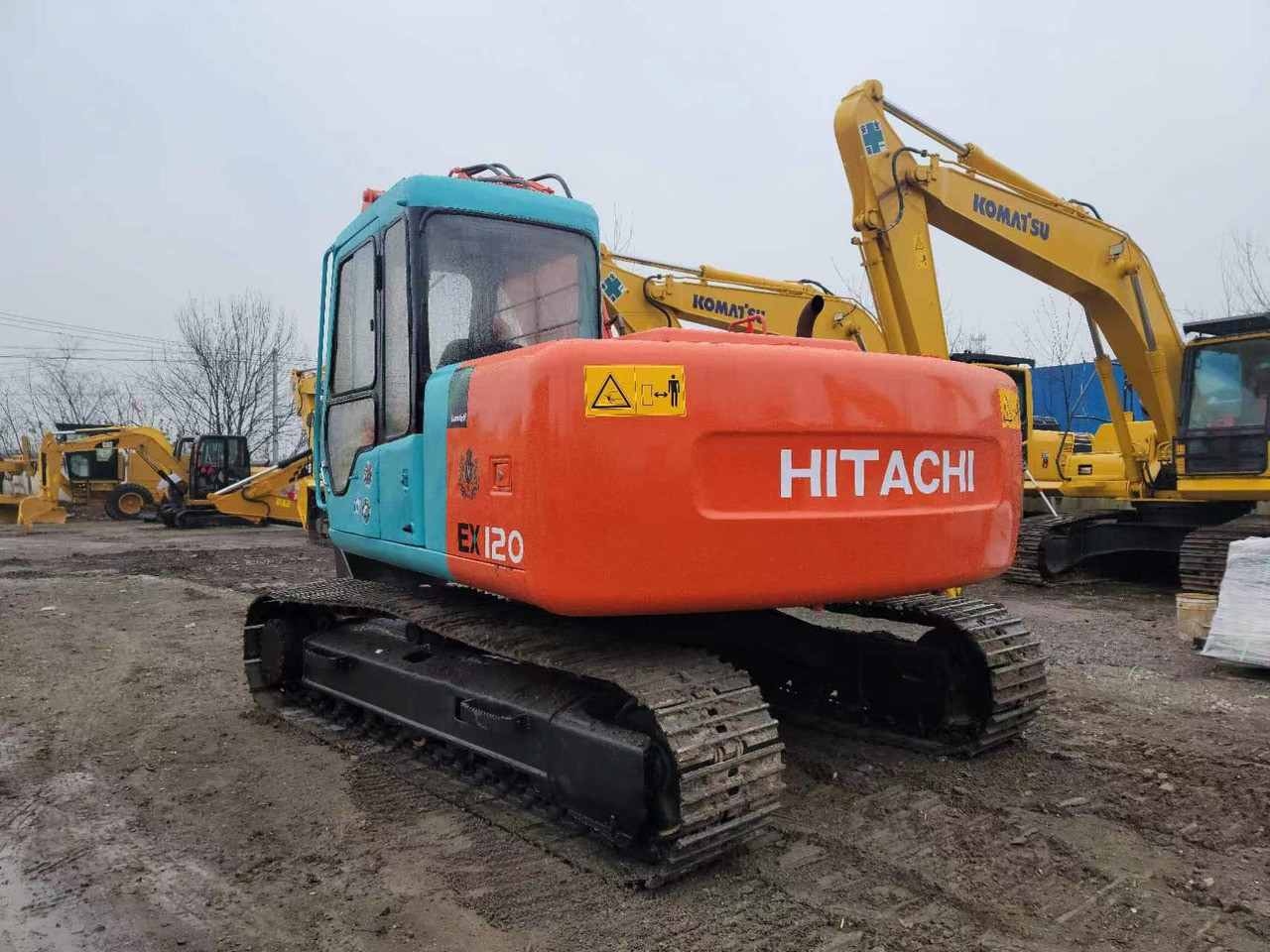 HITACHI EX120-3 - Paletli ekskavatör: fotoğraf 5 HITACHI EX120-3 - Paletli ekskavatör: fotoğraf 5
