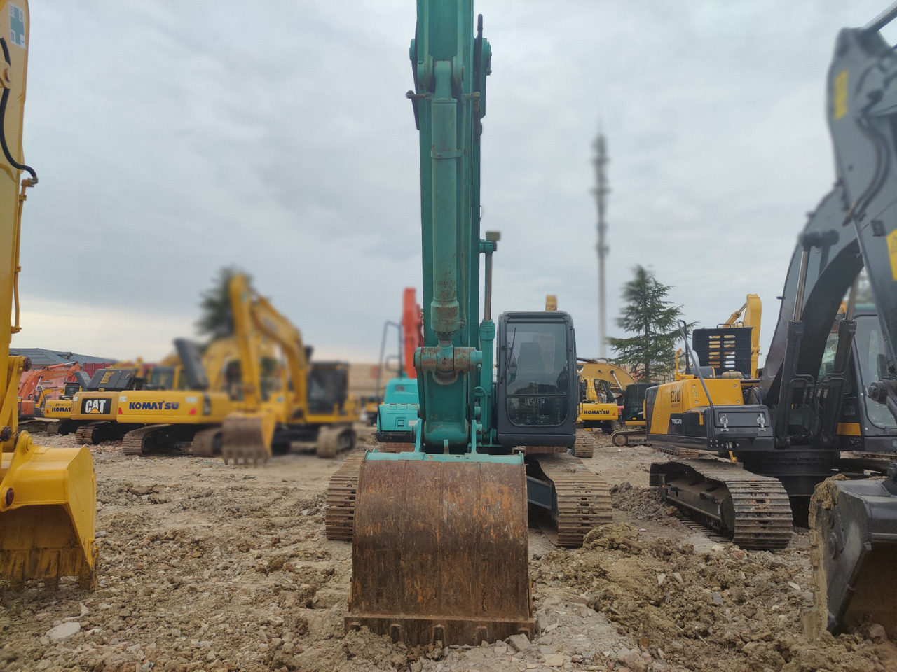 KOBELCO SK250 - İş makinaları: fotoğraf 3 KOBELCO SK250 - İş makinaları: fotoğraf 3