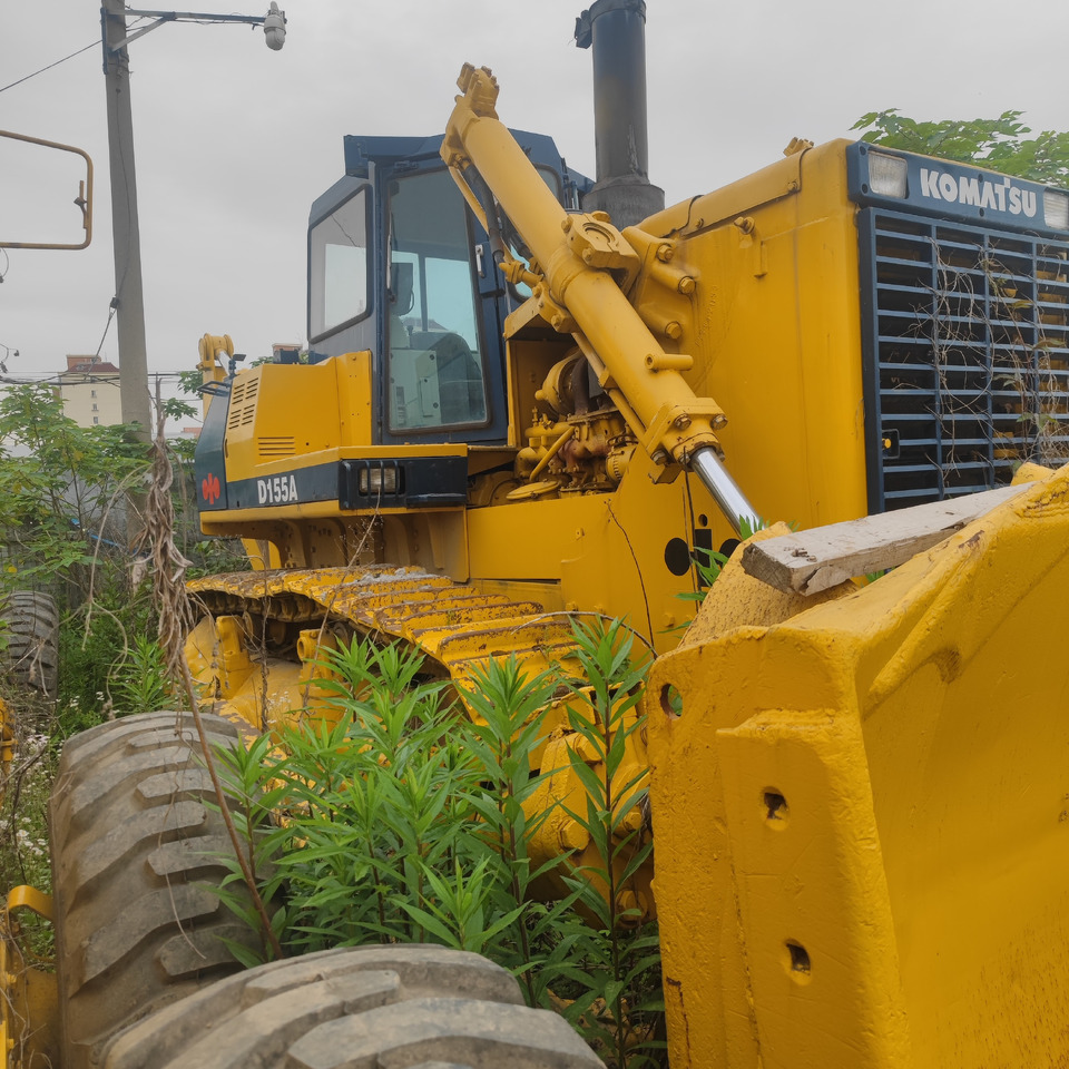 KOMATSU BULLDOZER D155A - İş makinaları: fotoğraf 4 KOMATSU BULLDOZER D155A - İş makinaları: fotoğraf 4