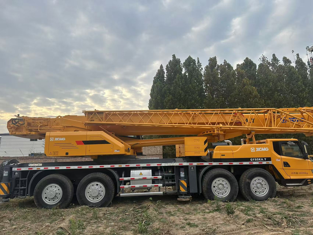XCMG Crane QY85KAY - İş makinaları: fotoğraf 2 XCMG Crane QY85KAY - İş makinaları: fotoğraf 2
