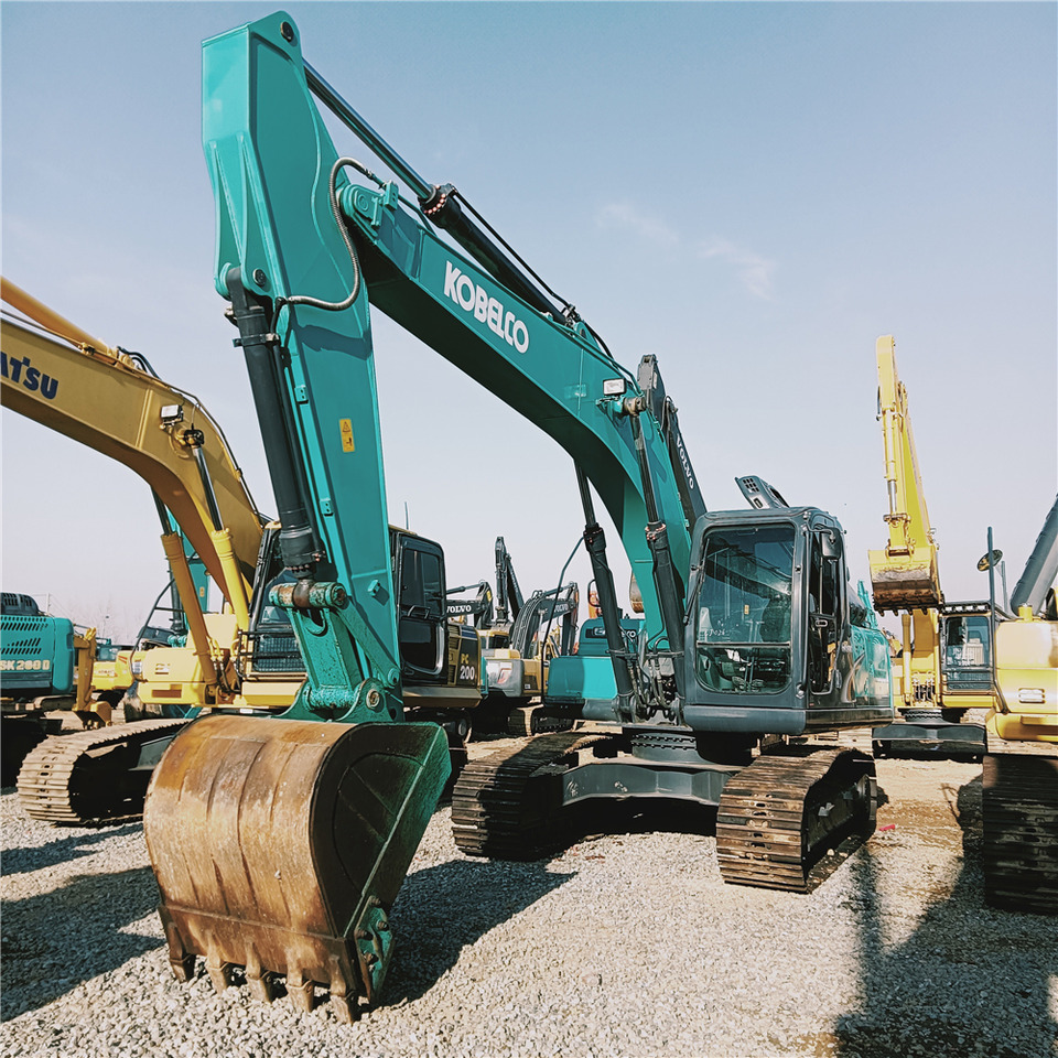 KOBELCO SK200D - Paletli ekskavatör: fotoğraf 4 KOBELCO SK200D - Paletli ekskavatör: fotoğraf 4