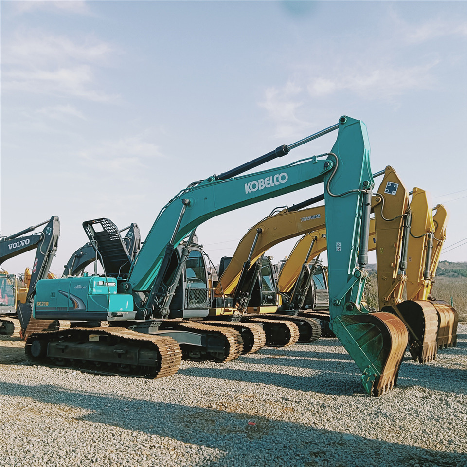KOBELCO SK210 - Paletli ekskavatör: fotoğraf 2 KOBELCO SK210 - Paletli ekskavatör: fotoğraf 2