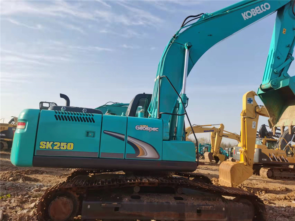 KOBELCO SK250-8 - Paletli ekskavatör: fotoğraf 4 KOBELCO SK250-8 - Paletli ekskavatör: fotoğraf 4