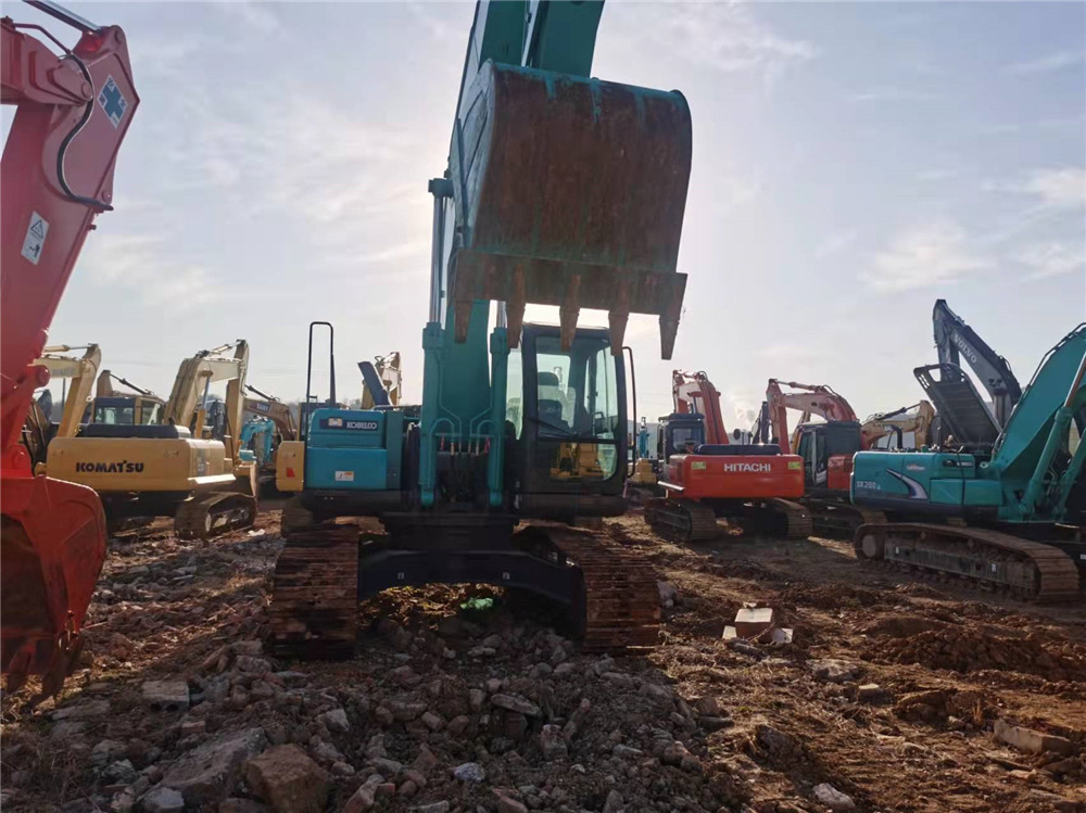 KOBELCO SK250-8 - Paletli ekskavatör: fotoğraf 3 KOBELCO SK250-8 - Paletli ekskavatör: fotoğraf 3