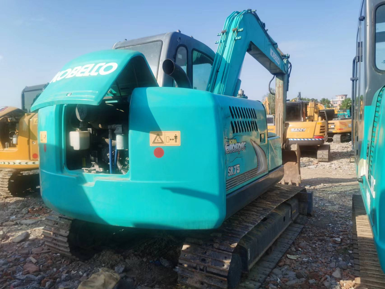 KOBELCO SK75-8 - Paletli ekskavatör: fotoğraf 5 KOBELCO SK75-8 - Paletli ekskavatör: fotoğraf 5
