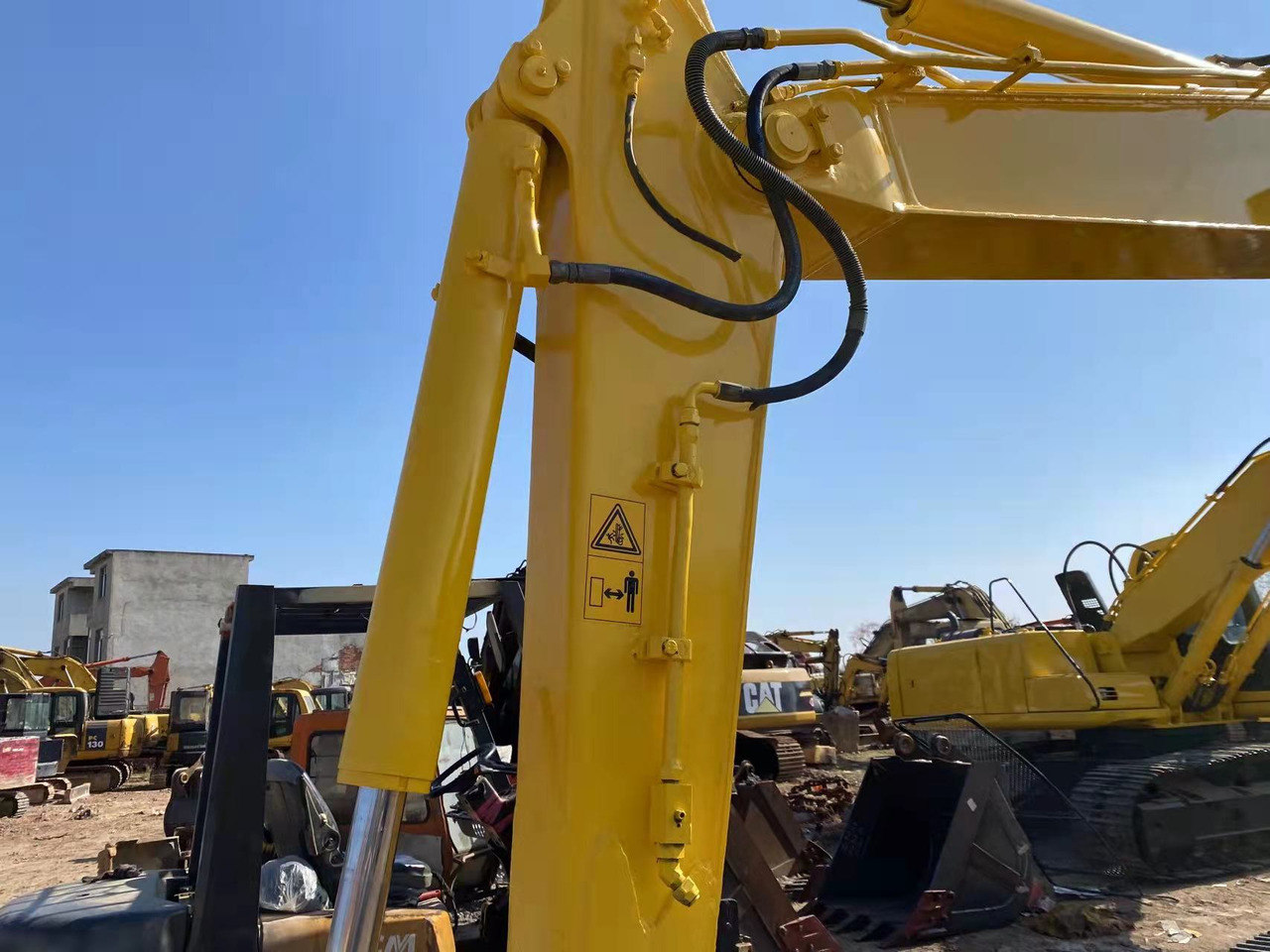 KOMATSU PC60-7 - Paletli ekskavatör: fotoğraf 3 KOMATSU PC60-7 - Paletli ekskavatör: fotoğraf 3
