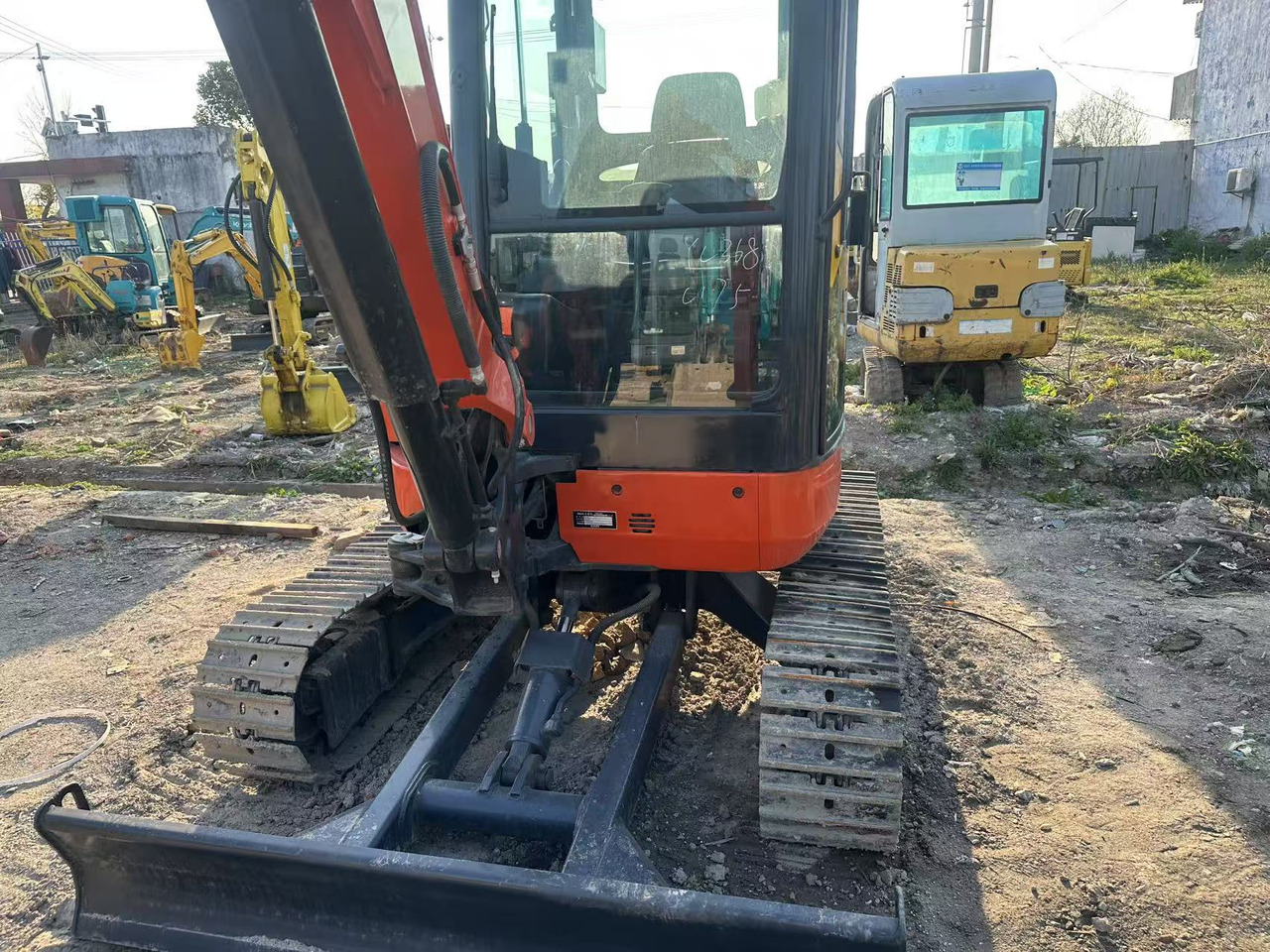 KUBOTA U55-4 - Paletli ekskavatör: fotoğraf 4 KUBOTA U55-4 - Paletli ekskavatör: fotoğraf 4