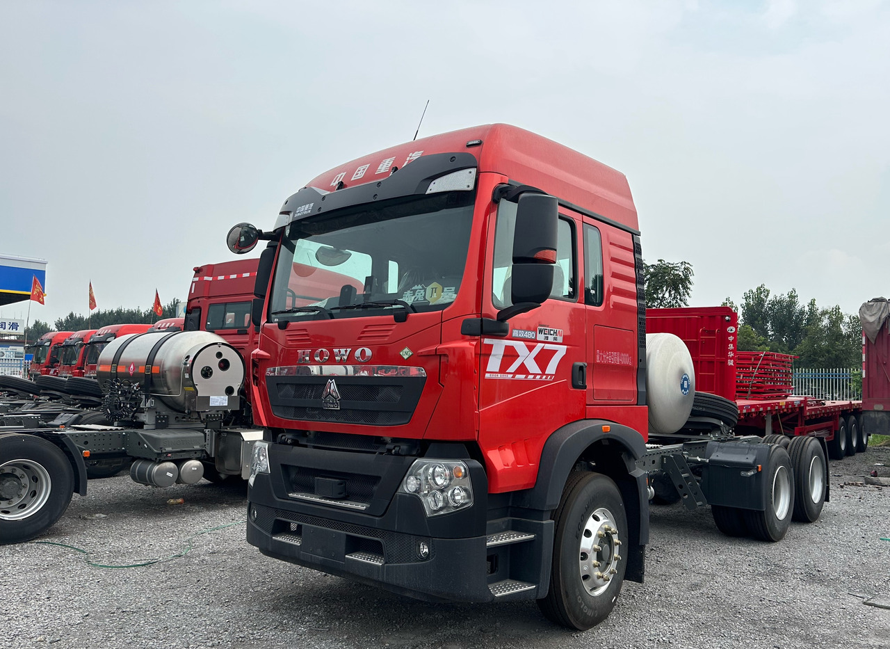 SINOTRUK HOWO TX480HP Tractor Unit Click for Discount - Damperli kamyon: fotoğraf 2 SINOTRUK HOWO TX480HP Tractor Unit Click for Discount - Damperli kamyon: fotoğraf 2