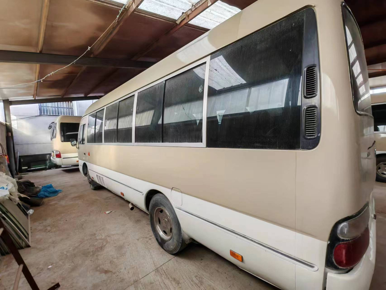 TOYOTA Coach Mini Bus 26 Seats Click Here for Discount - Turistik otobüs: fotoğraf 4 TOYOTA Coach Mini Bus 26 Seats Click Here for Discount - Turistik otobüs: fotoğraf 4