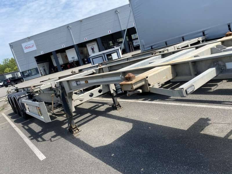 Semi-remorque 3 Essieux 38 TONNES CHARIOT COULISSANT - Konteynır taşıyıcı/ Yedek karoser dorse: fotoğraf 1 Semi-remorque 3 Essieux 38 TONNES CHARIOT COULISSANT - Konteynır taşıyıcı/ Yedek karoser dorse: fotoğraf 1