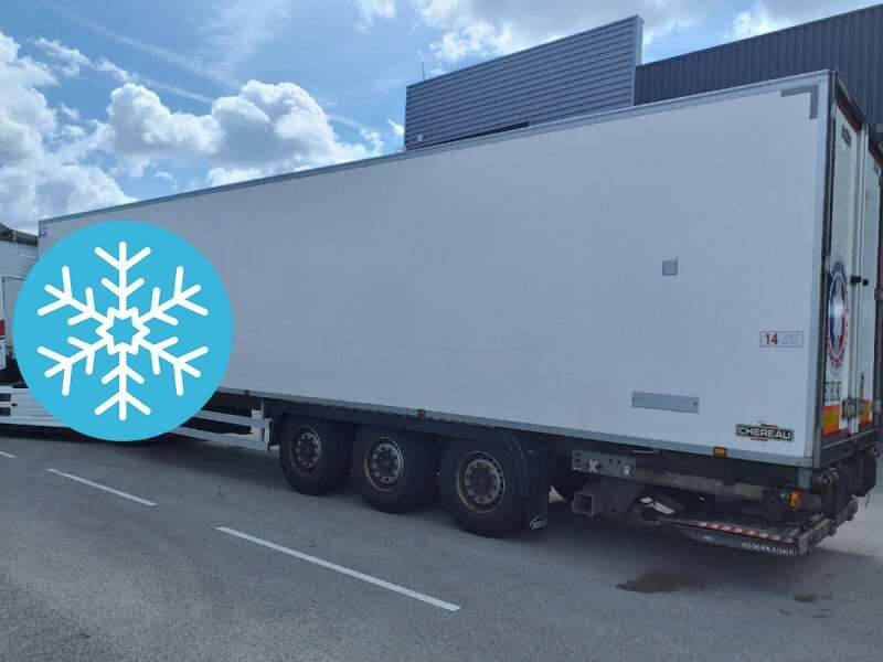 Semi-remorque 3 Essieux FRIGO 38 TONNES HAYON CAISSE CHEREAU GROUPE CARRIER VECTOR 1550 - Frigorifik dorse: fotoğraf 1 Semi-remorque 3 Essieux FRIGO 38 TONNES HAYON CAISSE CHEREAU GROUPE CARRIER VECTOR 1550 - Frigorifik dorse: fotoğraf 1