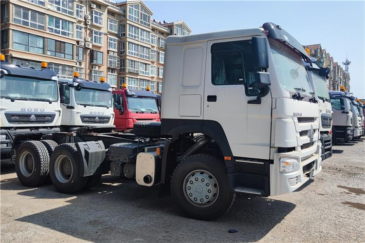 SINOTRUK Howo 400hp Truck Tractor Price with Weichai Engine In Guinea - Çekici: fotoğraf 2 SINOTRUK Howo 400hp Truck Tractor Price with Weichai Engine In Guinea - Çekici: fotoğraf 2