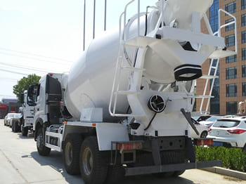 SINOTRUK Concrete Mixer Truck for Sale in Ghana - Transmikser: fotoğraf 3 SINOTRUK Concrete Mixer Truck for Sale in Ghana - Transmikser: fotoğraf 3