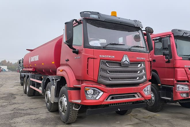 SINOTRUK Howo NX380 Diesel Tanker Truck for Sale in Tanzania - Tanker kamyon: fotoğraf 3 SINOTRUK Howo NX380 Diesel Tanker Truck for Sale in Tanzania - Tanker kamyon: fotoğraf 3