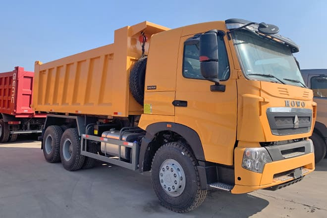 SINOTRUK Sinotruk Howo 380 10 Wheeler Tipper Truck for Sale in Guinea - Damperli kamyon: fotoğraf 1 SINOTRUK Sinotruk Howo 380 10 Wheeler Tipper Truck for Sale in Guinea - Damperli kamyon: fotoğraf 1