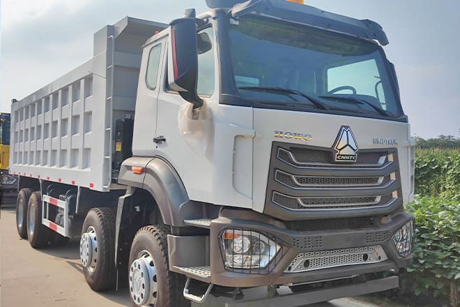 SINOTRUK Sinotruk Howo 8x4 Dump Truck for Sale in Guinea - Damperli kamyon: fotoğraf 1 SINOTRUK Sinotruk Howo 8x4 Dump Truck for Sale in Guinea - Damperli kamyon: fotoğraf 1