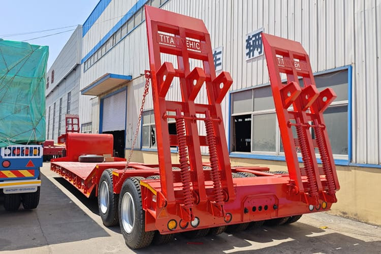 TITAN Lowbed Trailer for Sale in Saudi Arabia - Alçak çerçeveli platform dorse: fotoğraf 1 TITAN Lowbed Trailer for Sale in Saudi Arabia - Alçak çerçeveli platform dorse: fotoğraf 1