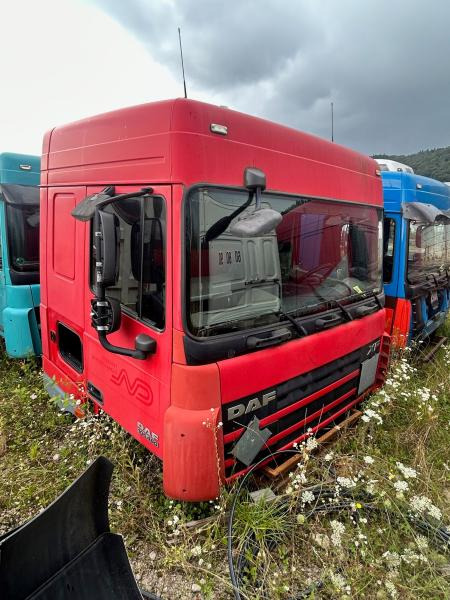 DAF XF105-460 Rouge - Kabin - Kamyon: fotoğraf 1 DAF XF105-460 Rouge - Kabin - Kamyon: fotoğraf 1