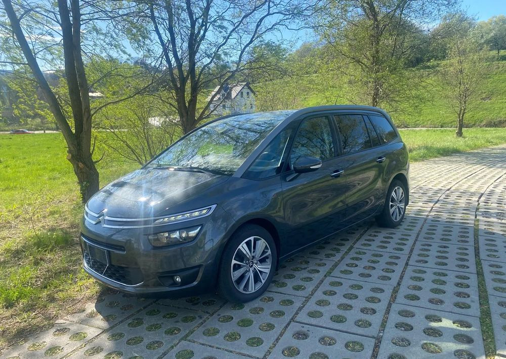 Citroën C4 Grand Picasso BlueHDi 120 EAT6 Selection - Minibüs, Minivan: fotoğraf 4 Citroën C4 Grand Picasso BlueHDi 120 EAT6 Selection - Minibüs, Minivan: fotoğraf 4