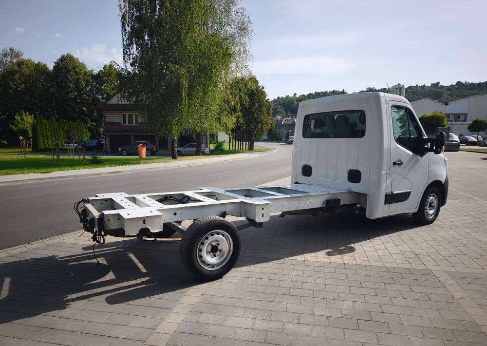 Renault MASTER 2,3 rama do zabudowy po obsłudze gotowy do jazdy - Şasi kamyon: fotoğraf 4 Renault MASTER 2,3 rama do zabudowy po obsłudze gotowy do jazdy - Şasi kamyon: fotoğraf 4