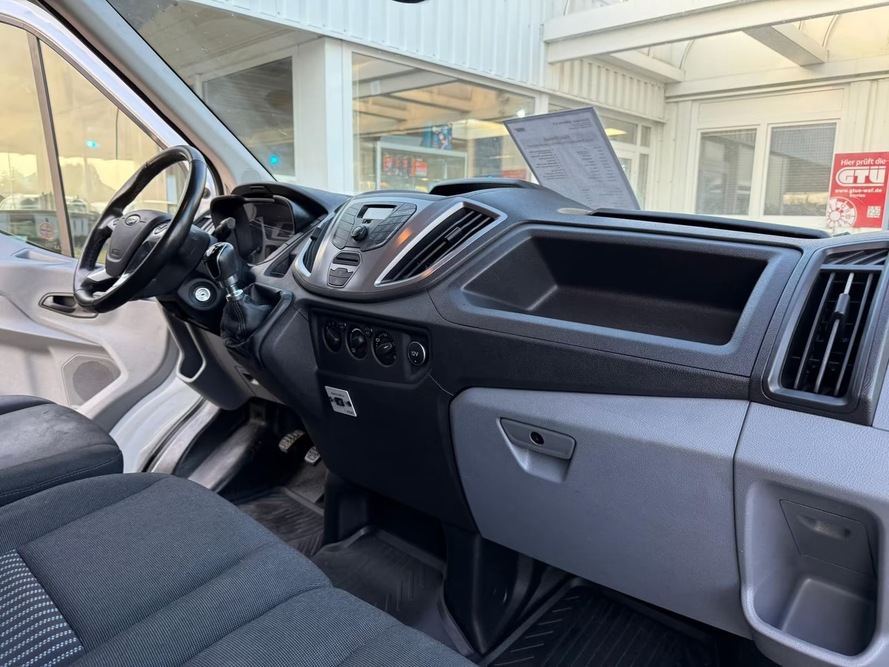 Ford Transit - Küçük panelvan: fotoğraf 5 Ford Transit - Küçük panelvan: fotoğraf 5