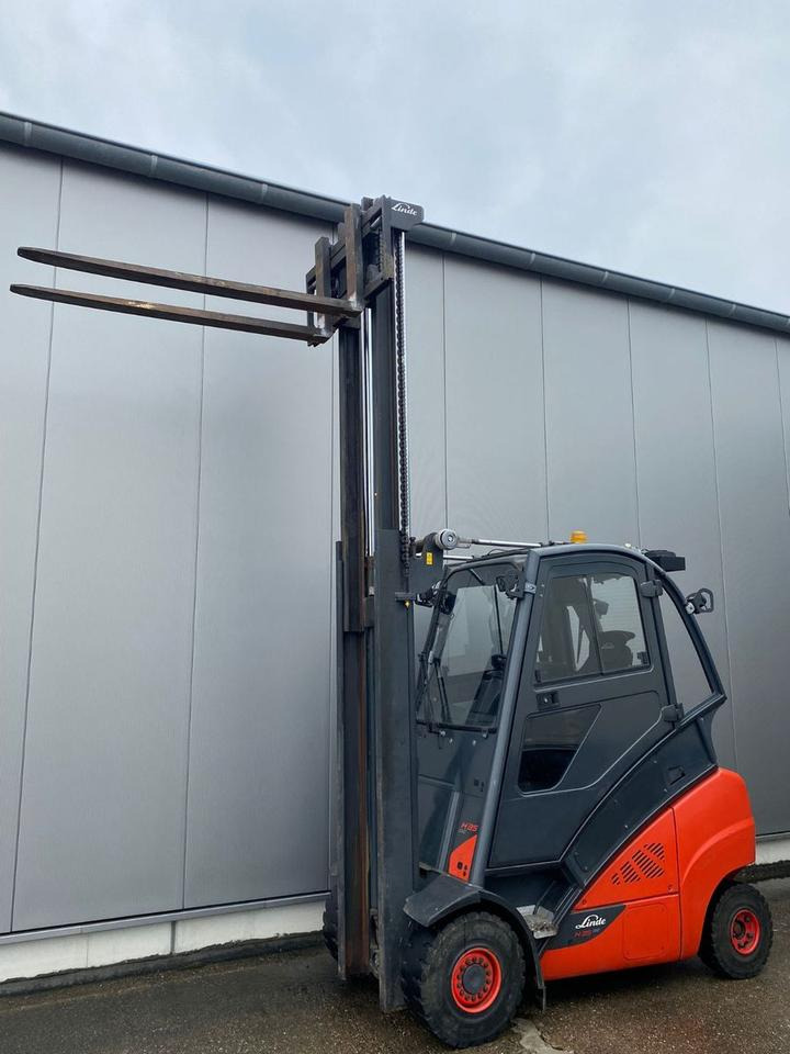 Linde Linde H 35 T - 6.012 h - Seitenschieber - - LPG forklift: fotoğraf 5 Linde Linde H 35 T - 6.012 h - Seitenschieber - - LPG forklift: fotoğraf 5