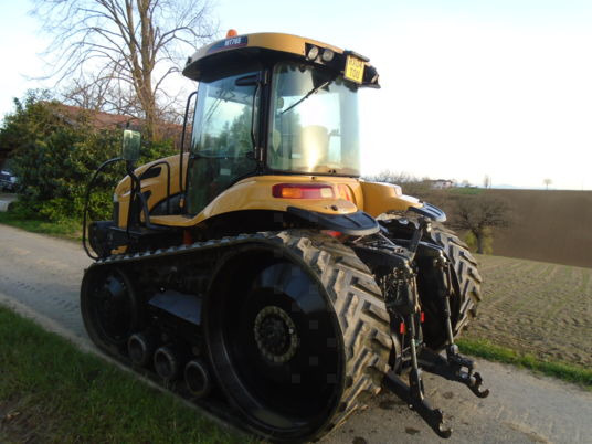 Challenger MT765B - Paletli traktör: fotoğraf 2 Challenger MT765B - Paletli traktör: fotoğraf 2