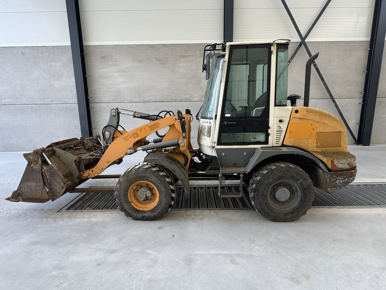 Liebherr L 506 - Tekerlekli yükleyici: fotoğraf 5 Liebherr L 506 - Tekerlekli yükleyici: fotoğraf 5