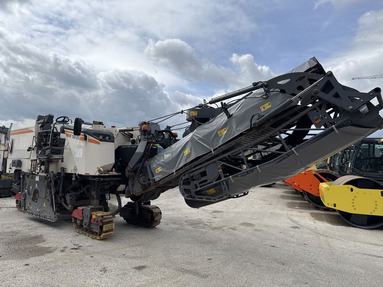 Wirtgen W 150 CFi - Asfalt freze: fotoğraf 3 Wirtgen W 150 CFi - Asfalt freze: fotoğraf 3