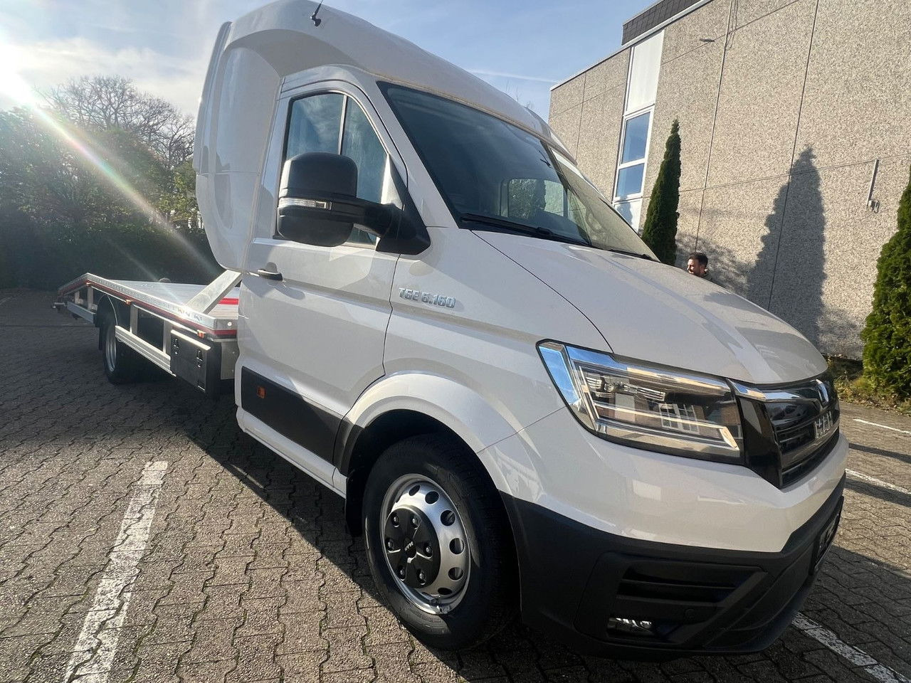 MAN TGE 6.160 Automatic Schlafkab Sofort Verfügbarba - Araba taşıyıcı kamyon: fotoğraf 2 MAN TGE 6.160 Automatic Schlafkab Sofort Verfügbarba - Araba taşıyıcı kamyon: fotoğraf 2