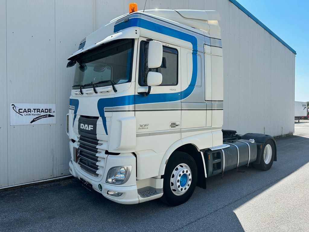 DAF XF 460 Manual Retarder ACC DAF XF 460 Manual Retarder ACC - Çekici: fotoğraf 1 DAF XF 460 Manual Retarder ACC DAF XF 460 Manual Retarder ACC - Çekici: fotoğraf 1