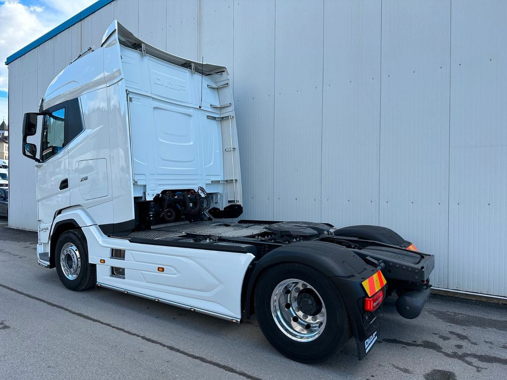 DAF XG 530 Retarder Standklima 3 Jahre Garantie DAF XG 530 Retarder Standklima 3 Jahre Garantie - Çekici: fotoğraf 3 DAF XG 530 Retarder Standklima 3 Jahre Garantie DAF XG 530 Retarder Standklima 3 Jahre Garantie - Çekici: fotoğraf 3