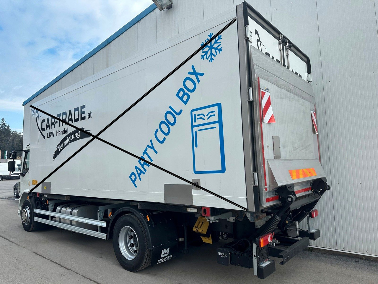 DAF LF 310 8G LBW Bär2T 3J-Garatnie DAF LF 310 8G LBW Bär2T 3J-Garatnie - Konteynır taşıyıcı/ Yedek karoser kamyon: fotoğraf 4 DAF LF 310 8G LBW Bär2T 3J-Garatnie DAF LF 310 8G LBW Bär2T 3J-Garatnie - Konteynır taşıyıcı/ Yedek karoser kamyon: fotoğraf 4