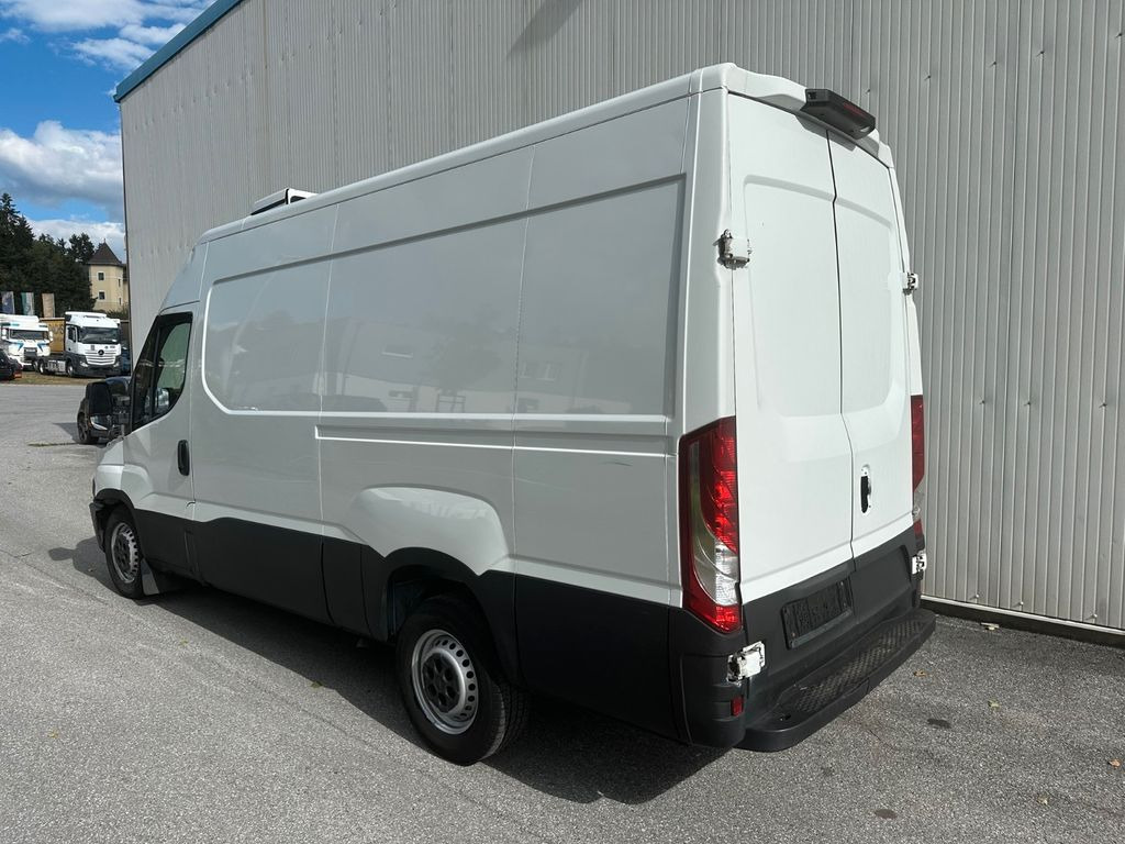 Iveco Daily 35S16 Navi Automat Carrier - Frigorifik kamyonet: fotoğraf 4 Iveco Daily 35S16 Navi Automat Carrier - Frigorifik kamyonet: fotoğraf 4