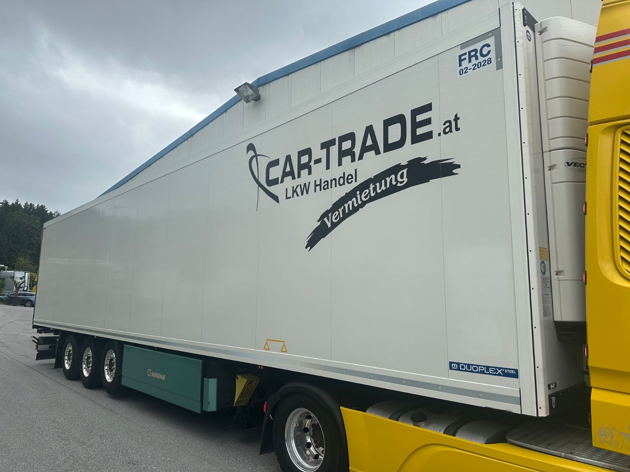 Krone SDR 27 Vector 1550 Doppelstock/Blumenbreit - Kapalı karoser dorse: fotoğraf 2 Krone SDR 27 Vector 1550 Doppelstock/Blumenbreit - Kapalı karoser dorse: fotoğraf 2