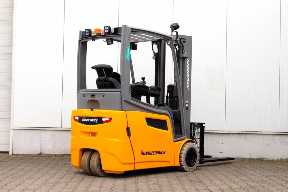 JUNGHEINRICH EFG318k - 2017 - 3664Std. - Elektrikli forklift: fotoğraf 4 JUNGHEINRICH EFG318k - 2017 - 3664Std. - Elektrikli forklift: fotoğraf 4