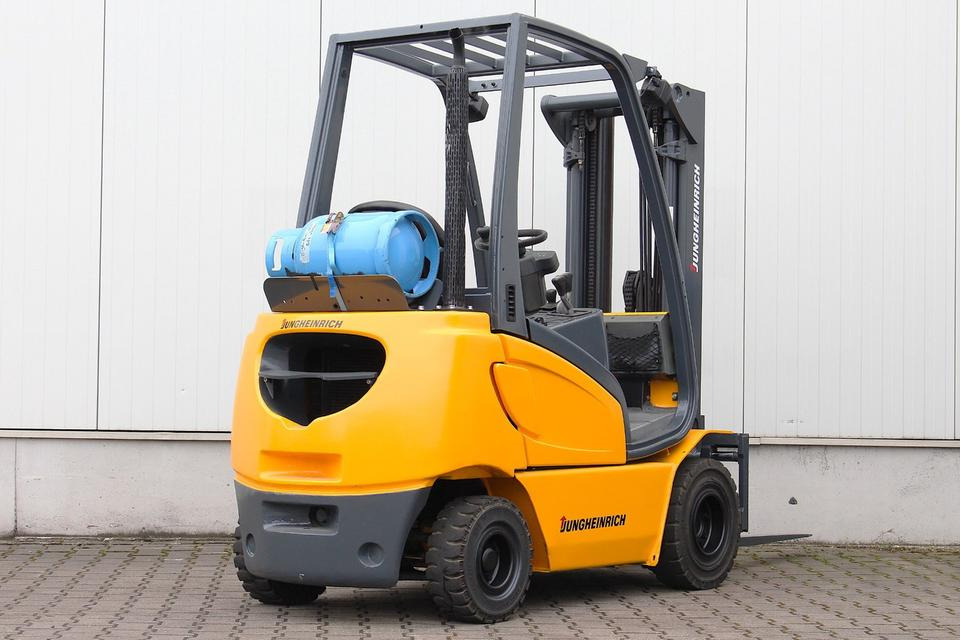 JUNGHEINRICH TFG316s Triplex 4,5m UVV - LPG forklift: fotoğraf 5 JUNGHEINRICH TFG316s Triplex 4,5m UVV - LPG forklift: fotoğraf 5