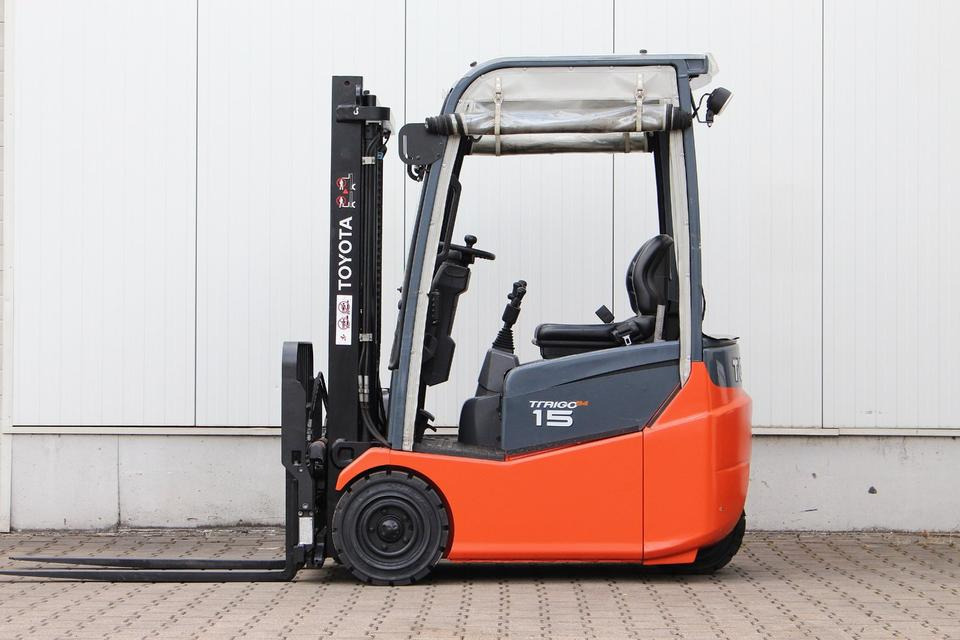 TOYOTA 7FBEST15 Zinkenverstellung - Elektrikli forklift: fotoğraf 4 TOYOTA 7FBEST15 Zinkenverstellung - Elektrikli forklift: fotoğraf 4