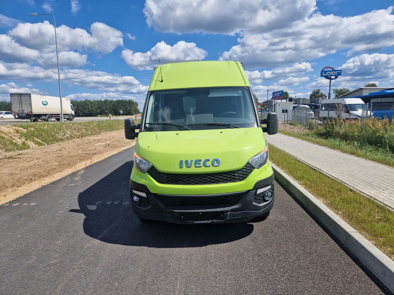 IVECO DAILY FORVEDA - Entegre karavan: fotoğraf 4 IVECO DAILY FORVEDA - Entegre karavan: fotoğraf 4