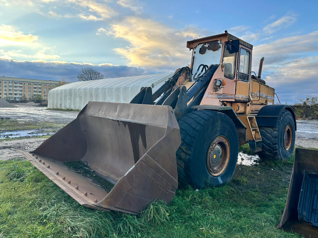 Ljungby 2240 - Tekerlekli yükleyici: fotoğraf 4 Ljungby 2240 - Tekerlekli yükleyici: fotoğraf 4