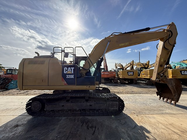 CAT 320E-2 - Paletli ekskavatör: fotoğraf 3 CAT 320E-2 - Paletli ekskavatör: fotoğraf 3