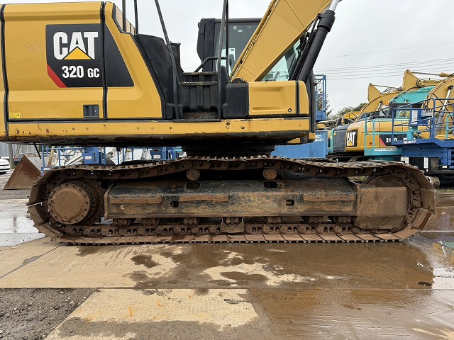Paletli ekskavatör CAT 320GC-07A: fotoğraf 19