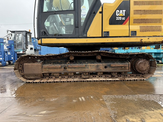 Paletli ekskavatör CAT 320GC-07A: fotoğraf 13